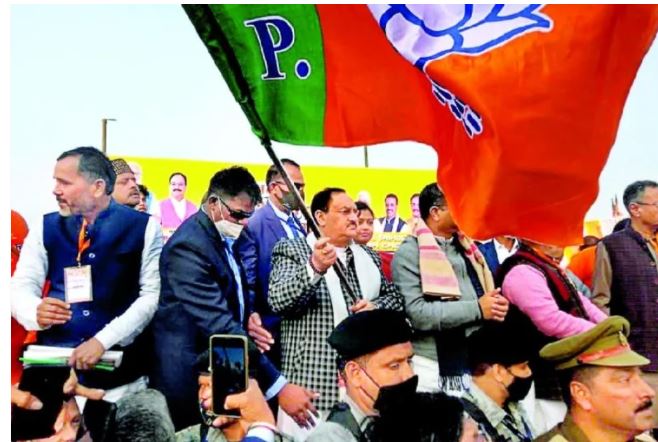 UP Election 2022: वोट मांगने के लिए घर-घर जाएंगे भाजपा के दिग्गज नेता