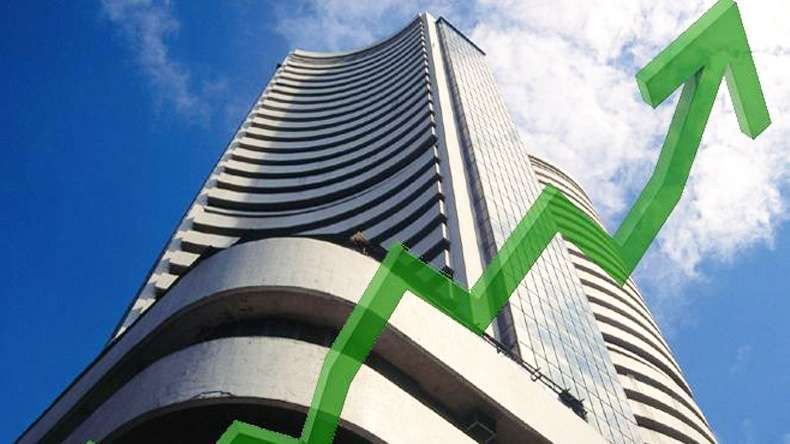 Sensex Opening Bell : शेयर बाजार में रिकॉर्ड बढ़त जारी, सेंसेक्स 221 अंक तो निफ्टी 24300 के पार