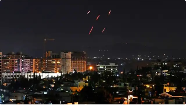 इजरायल ने सीरिया के सैन्य ठिकाने पर किया Missile Attack