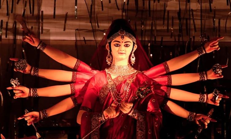 Chaitra Navratri 2022 : चैत्र नवरात्रि के दौरान कुंभ राशि में गुरु, शुक्र के साथ रहेगा,बताया जा रहा है मंगलकारी