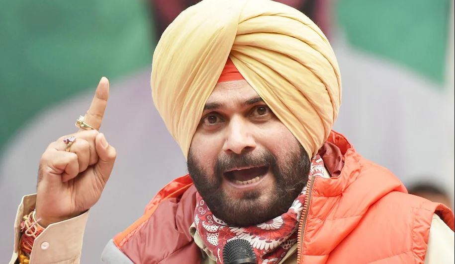 Punjab Election 2022 : नवजोत सिंह सिद्धू , बोले-कांग्रेस नेतृत्व चाहता है कठपुतली सीएम, आप तय करें?