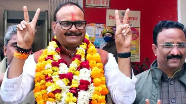 Deputy CM Brajesh Pathak : कभी मायावती के करीबी थे ब्रजेश पाठक, अब योगी सरकार में बन गए डिप्टी सीएम