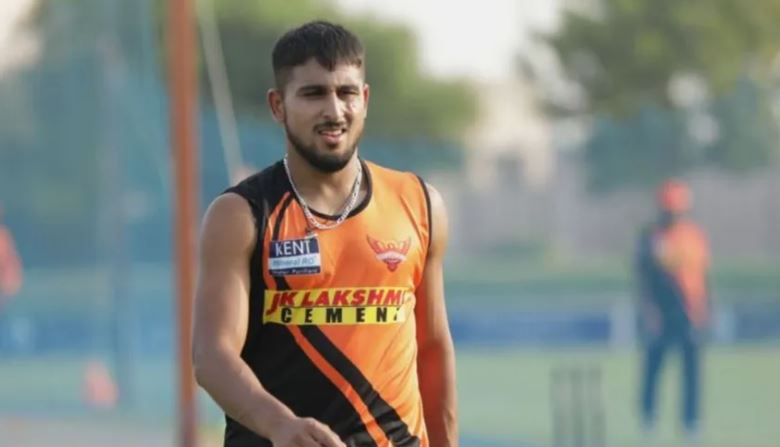 IPL 2022: युवा गेंदबाज ने इतनी तेज गेंद फेंकी कि लगा टूट जायेगा स्पीडो मीटर, आप भी देखें वीडियो