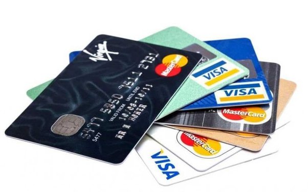 क्रेडिट कार्ड का उपयोग: यहां 5 सामान्य गलतियां हैं जिनसे हर उपयोगकर्ता को बचना चाहिए।