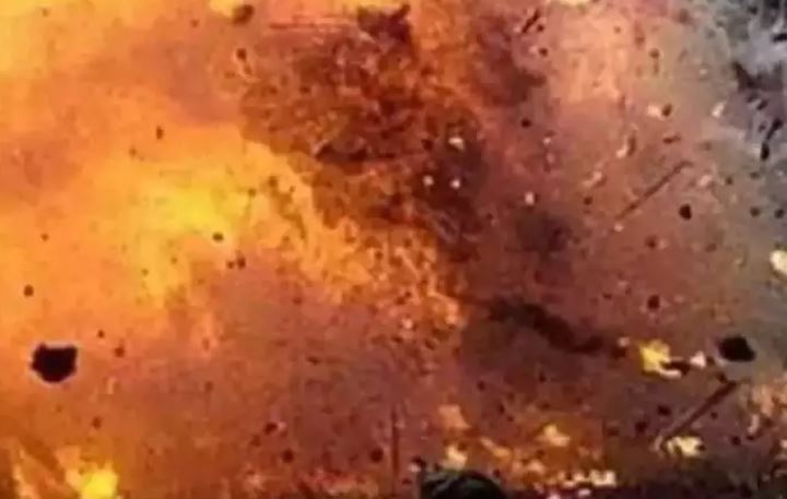 Pakistan bomb explosion : पाकिस्तान के पेशावर में बड़ा आतंकी हमला, नमाज के दौरान विस्फोट में 30 की मौत, 50 से ज्यादा घायल