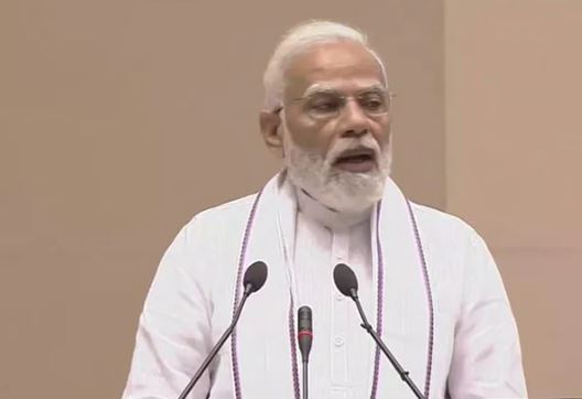 Pm Modi : न्यायाधीशों-मुख्यमंत्रियों के सम्मेलन में PM मोदी ने कहा- जूडिशल सिस्टम में हो डिजिटलाइजेशन, जल्द मिलना चाहिए न्याय