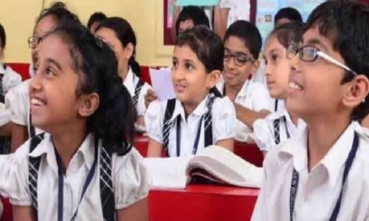 Lucknow News: कक्षा एक से आठ तक के स्कूलों के लिए आदेश जारी, सुबह 7.30 से दोपहर 12.30 बजे तक चलेंगी कक्षाएं