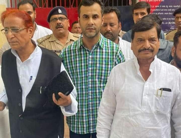 सपा नेता आज़म खान जेल से हुए रिहा, शिवपाल यादव भी दिखे साथ