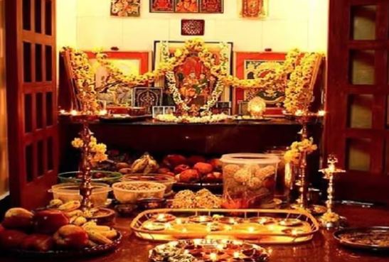 Vastu Tips : घर के पूजा स्थल पर स्वच्छता और शुद्धता विशेष ध्यान रखना चाहिए, पूजाघर बनवाते हमेशा इस बात का ख्याल रखें