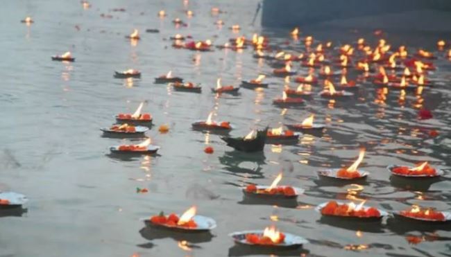 Ganga Dussehra 2022: मां गंगा की आरती- पूजन के साथ दान देने का विशेष फल मिलत है आज के दिन