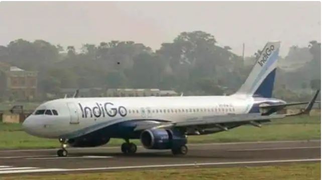 DGCA ने लगा दी इंडिगो एयरलाइन्स की क्लास, पूछा क्यों अचानक छुट्टी पर चले गए कर्मचारी