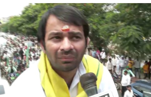 RJD Pratirodh March: महंगाई और बेरोजगारी को लेकर विपक्ष का हल्ला बोल, RJD नेताओं ने किया विरोध प्रदर्शन  