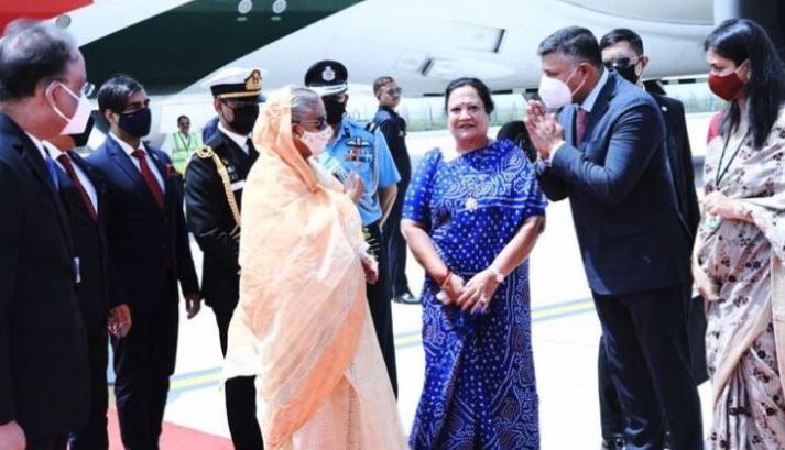 Bangladesh PM Visit : बांग्लादेश की PM शेख हसीना चार दिवसीय भारत दौरे पर, दोनों देशों के बीच संबंधों को मजबूत करेगी