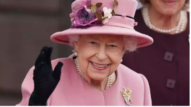 Queen Elizabeth II Passed Away : ब्रिटिश महारानी एलिजाबेथ द्वितीय के सम्मान में भारत में एक दिन का रहेगा राजकीय शोक