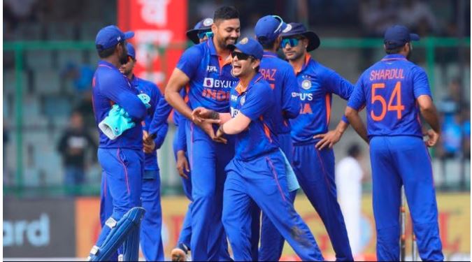 IND vs SA 3rd ODI Live : दक्षिण अफ्रीका का चौथा विकेट गिरा,भारतीय गेंदबाजों ने हालातों का किया बेहतरीन उपयोग