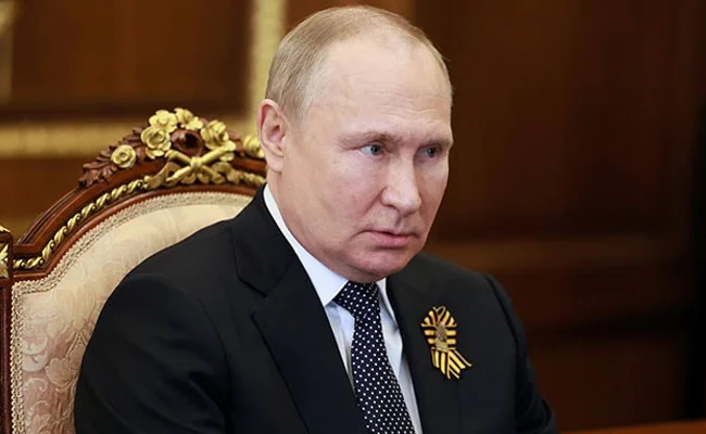 Cardiac Arrest : रूसी राष्ट्रपति व्लादिमीर पुतिन को आया कार्डियक अरेस्‍ट, चैनल का सनसनीखेज दावा