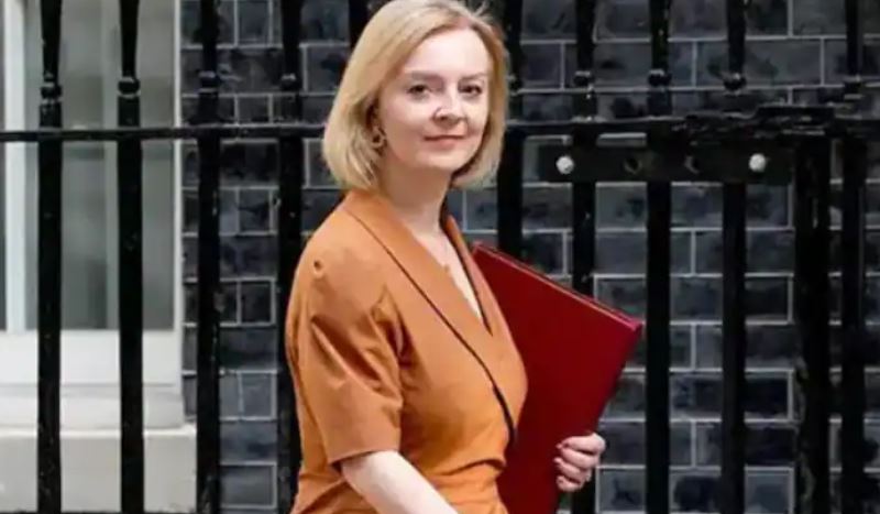 PM Liz Truss Resigns: लिज ट्रस के इस्तीफे के बाद अब कौन बनेगा ब्रिटेन का प्रधानमंत्री? रेस में हैं ये नाम