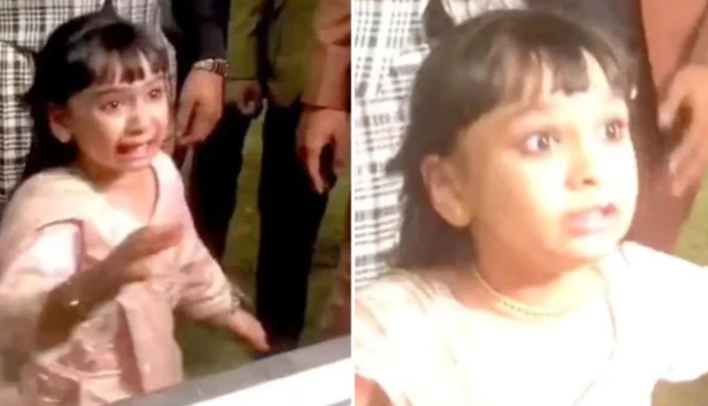 GIRL Funny Video: Ice Cream वाले से परेशान बच्ची ने रोते हुए की ऐसी हरकत, देखें शॉकिंग वीडियो