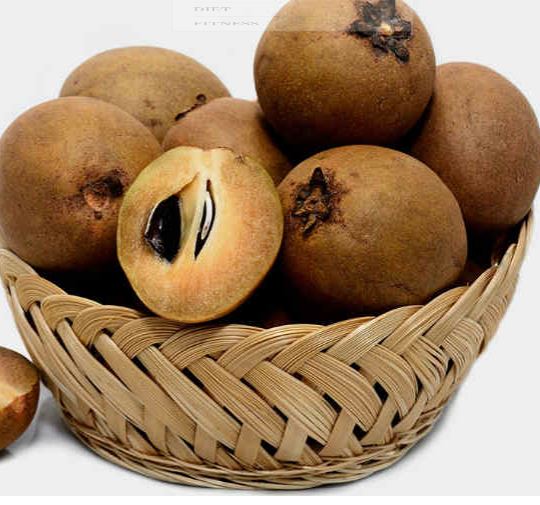 Amazing Benefits Of Chikoo : इस फल को खाने से शरीर को तुरंत ऊर्जा मिलती है, होता है वेट लॉस