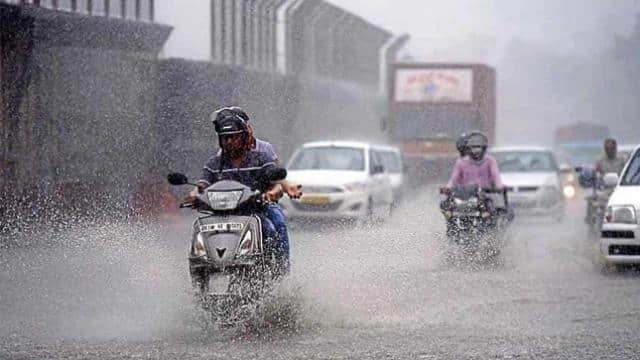 UP Weather Update : दिल्ली-यूपी समेत इन राज्यों में तीन दिनों तक होगी भारी बारिश, ओले भी गिरेंगे,भीषण गर्मी से जल्द राहत