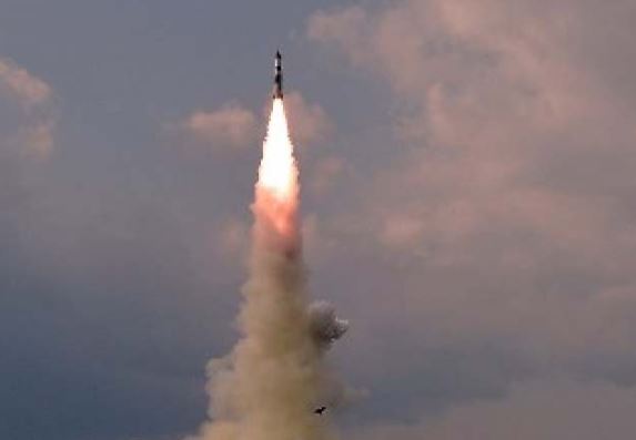 Ballistic Missile : उत्तर कोरिया ने जापान सागर की ओर दागी बैलिस्टिक मिसाइल