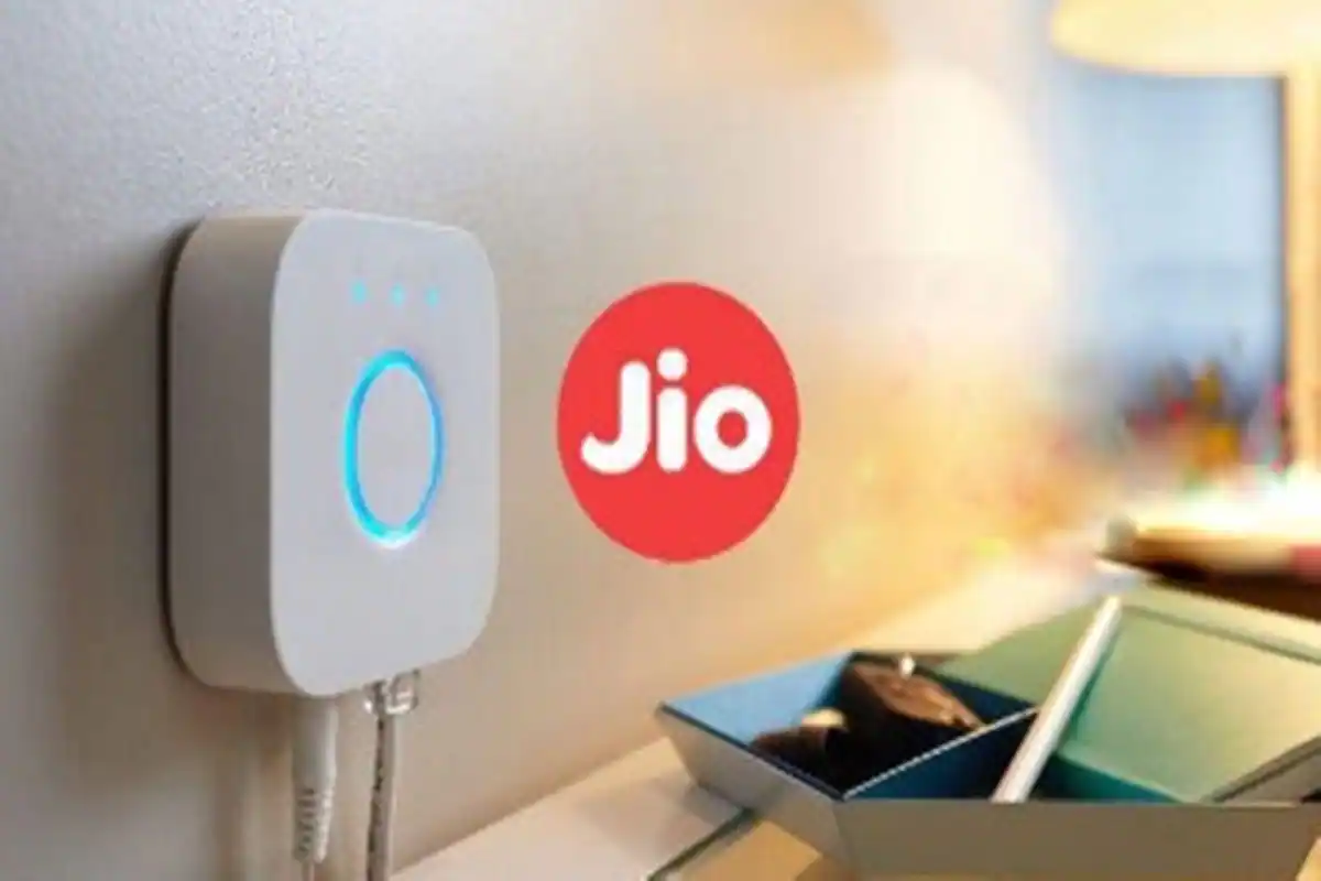 JIO Fiber Service का बेहतरीन ऑफर, ऐसे एक महीने तक फ्री चलेगा आपके घर का नेट