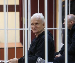 Ales Bialiatsky : नोबेल शांति पुरस्कार जीतने वाले बियालियात्स्की को बेलारूस में हुई 10 साल की जेल