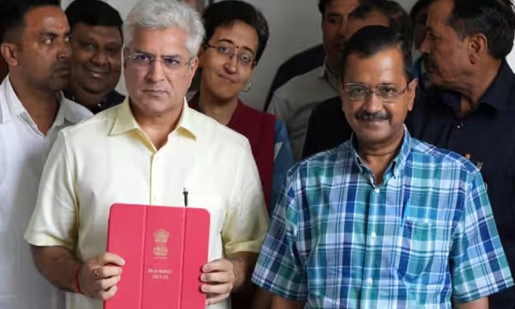 Delhi Budget 2023: केजरीवाल सरकार ने पेश किया 78,800 करोड़ का बजट, स्वच्छता के लिए नौ योजनाएं और मोहल्ला बस सेवा का एलान