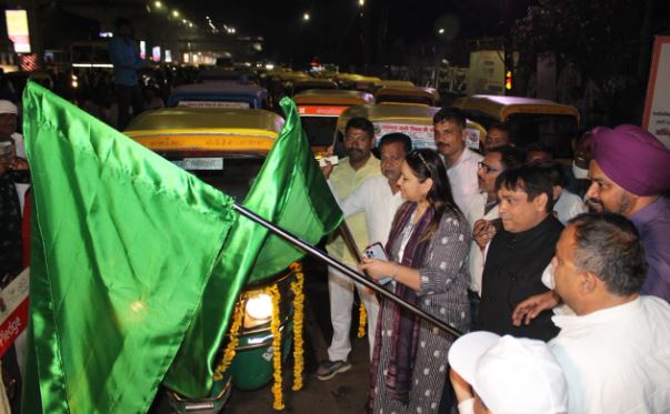 ऑटो रैली पर ‘थूकना मना है’ की ब्रांडिंग देगी स्वच्छता का संदेश, निदेशक नगरीय निकाय ने रैली को दिखाई हरी झंडी