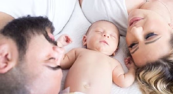 Couple Becoming New Parents: नए नए माता पिता बनने वाले कपल के लिए बेहद जरुरी बाते