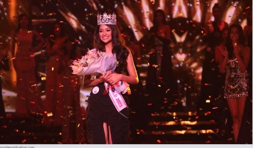 Femina Miss India 2023 : 19 साल की नंदिनी गुप्ता सिर पर सजा ‘खूबसूरती का ताज’, बनीं मिस इंडिया