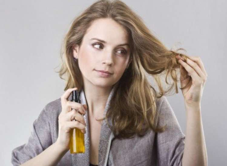 गर्मियों में बालों को इस तरह से करें देखभाल, नहीं तो हो सकती है भारी नुकसान