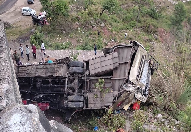 Jammu Tragic Bus Accident: जम्मू में दर्दनाक बस हादसा, दस की मौत कई घायल, राष्ट्रपति ने जताया शोक