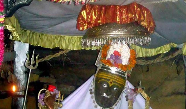  Chaturth Rudranaath Mandir Ke Kapaat Khule : चतुर्थ रुद्रनाथ मंदिर के कपाट खुले, देश के कोने-कोने से श्रद्धालु आते हैं यहां