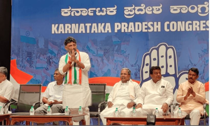 Karnataka Cabinet Portfolio : सिद्धारमैया ने वित्त विभाग अपने पास रखा, जानें डीके शिवकुमार समेत बाकियों को क्या मिला?