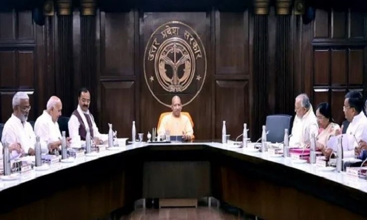 UP Cabinet Meeting: योगी कैबिनेट की बैठक में 19 प्रस्तावों पर लगी मुहर, लिए गए ये बड़े फैसले