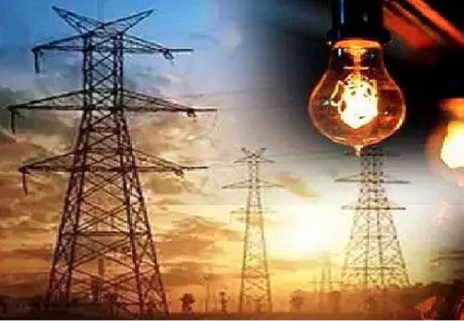 Lucknow News : सीएम योगी का आदेश बेअसर, लखनऊ में बिजली कटौती से मचा हाहाकार , सड़कों पर उतरी पब्लिक