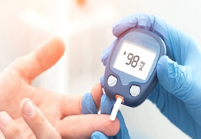 Diabetes Patients Health: डायबिटीज के मरीज अगर इन बातों का रखेंगे ख्याल तो कंट्रोल रहेगी शुगर