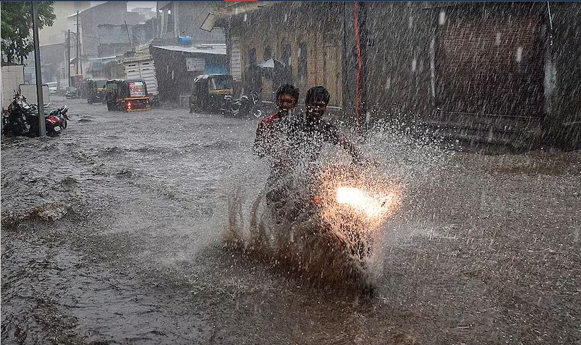Monsoon Rain : मुंबई और दिल्ली में एक साथ 25 जून को हो गई मॉनसून की एंट्री , 62 साल बाद बना ऐसा अद्भुत संयोग