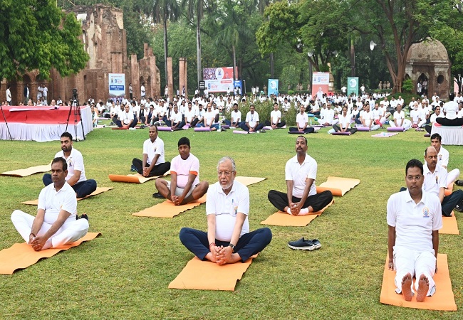 योग की हमारी प्राचीन विधा व परंपरा को पूरे विश्व ने किया स्वीकार : सुरेश कुमार खन्ना