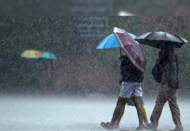 UP Weather Update: जानें उत्तर प्रदेश में आने वाले दिनों का मौसम का हाल, लखनऊ में कब बनेंगे झमाझम बारिश के आसार