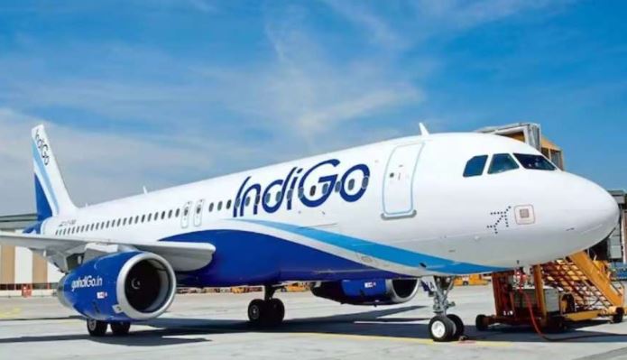 Breaking-पटना एयरपोर्ट पर इंडिगो विमान की इमरजेंसी लैंडिंग, उड़ान भरते ही इंजन हो गया था बंद