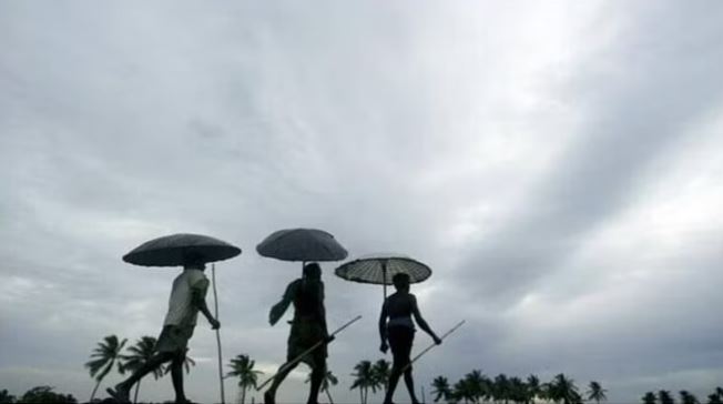 Weather Update News: ‘उम्मीदों की बारिश’ भीषण गर्मी से देगी राहत, केरल पहुंचा मानसून