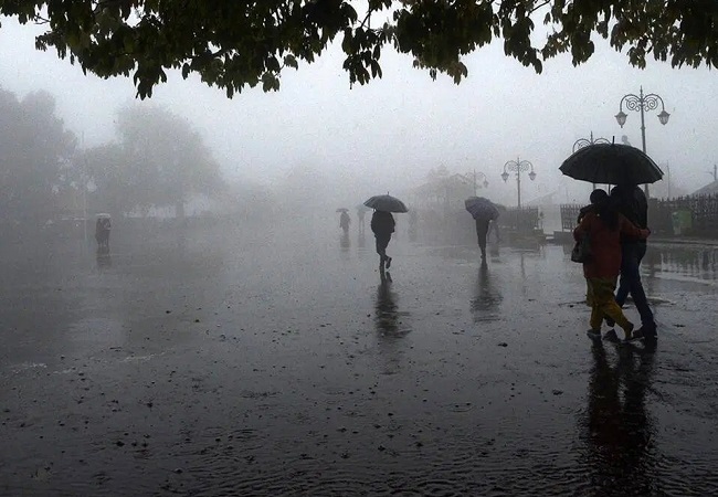 UP में Monsoon को लेकर मौसम विभाग ने दिया बड़ा अपडेट, इस दिन होगी पहली बारिश