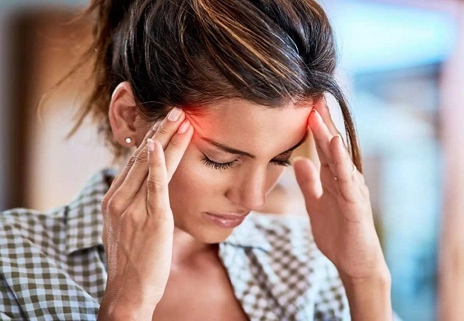 chronic headache: माइग्रेन से लेकर किसी भी तरह का पुराने से पुराना सिर दर्द से मिनटों में पायें छुटकारा, अपनाएं ये देशी नुस्खा