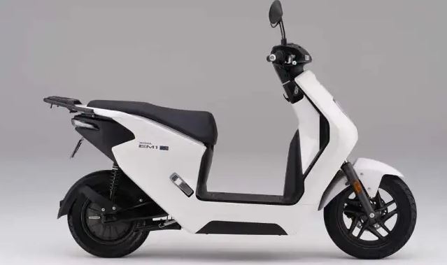 Honda Cheap Electric Scooter Launched : होंडा ने लॉन्च किया सस्ता इलेक्ट्रिक स्कूटर , जानिए कीमत