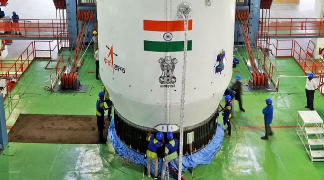 Chandrayaan-3: चंद्रयान-3 को लॉन्च करने की तैयारियां तेज, चंद्रमा की सतह पर सुरक्षित लैंडिंग पर फोकस