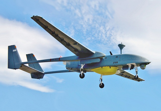 चीन-पाकिस्तान की नाक में दम करेगा भारत का ‘पहरेदार’, IAF ने तैनात किए हेरॉन मार्क 2 ड्रोन