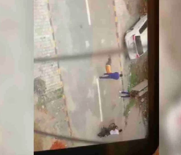 Moradabad News: बाइक सवार 3 हमलावरों ने ताबड़तोड़ फायरिंग कर बीजेपी नेता की हत्या, देखें CCTV Video