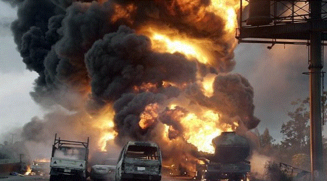 Benin fuel depot massive fire : बेनिन के फ्यूल डिपो में लगी आग, 34 लोगों की मौत, 20 गंभीर रूप से घायल